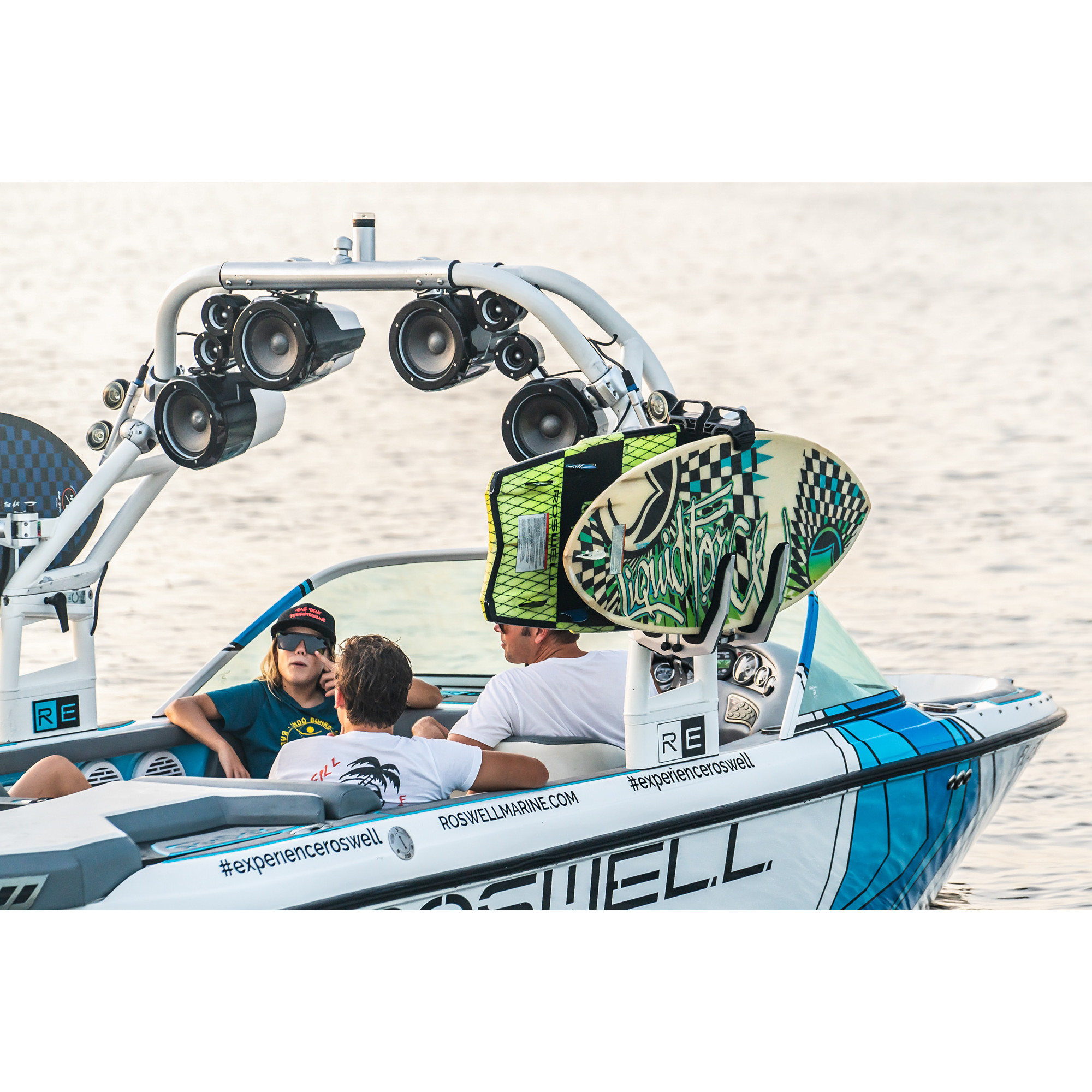 Veikbordu turētājs Roswell Marine Triton II Dual Strapless Boardrack